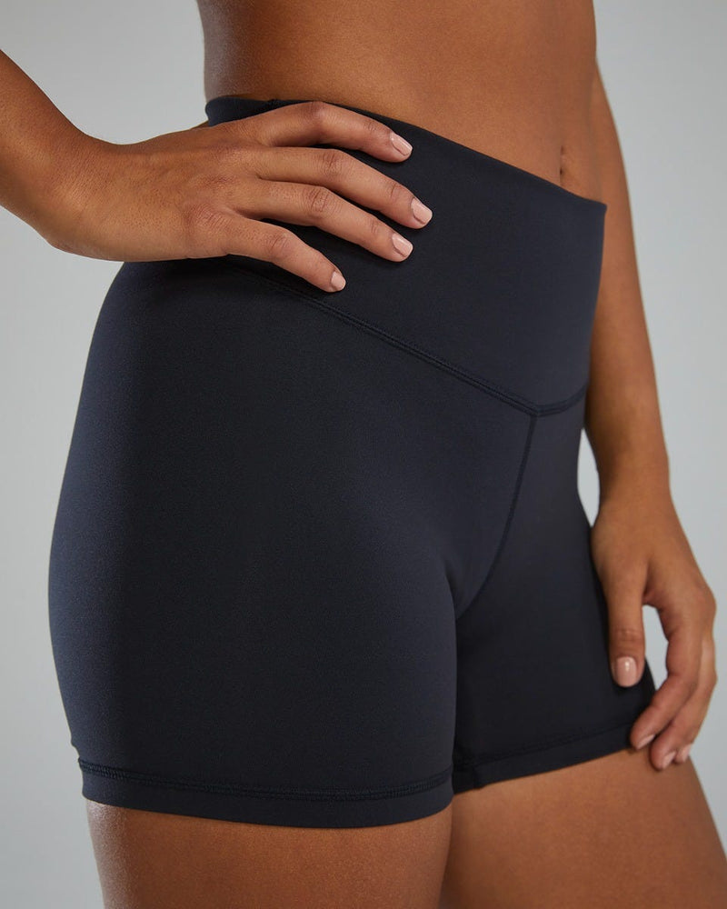 ::001 Black