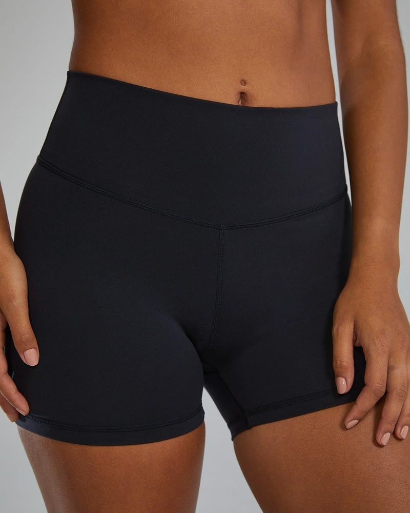 ::001 Black