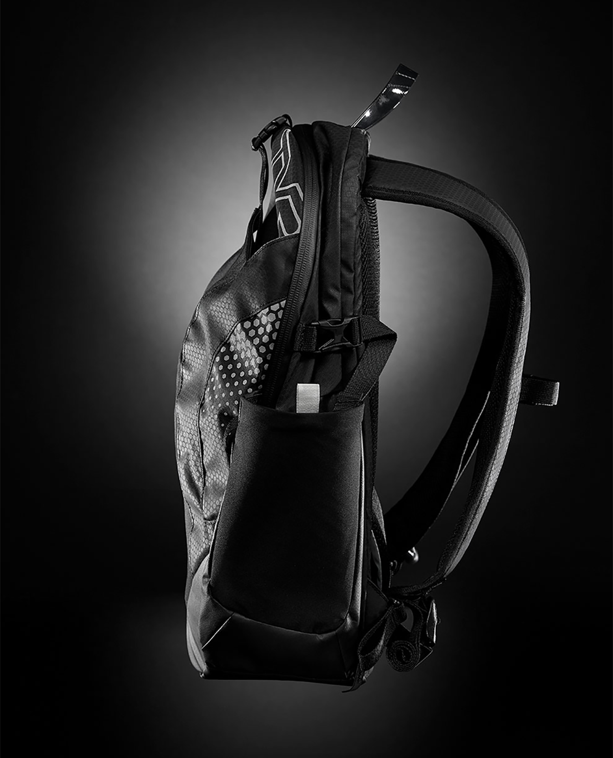 Product image for 001 Black