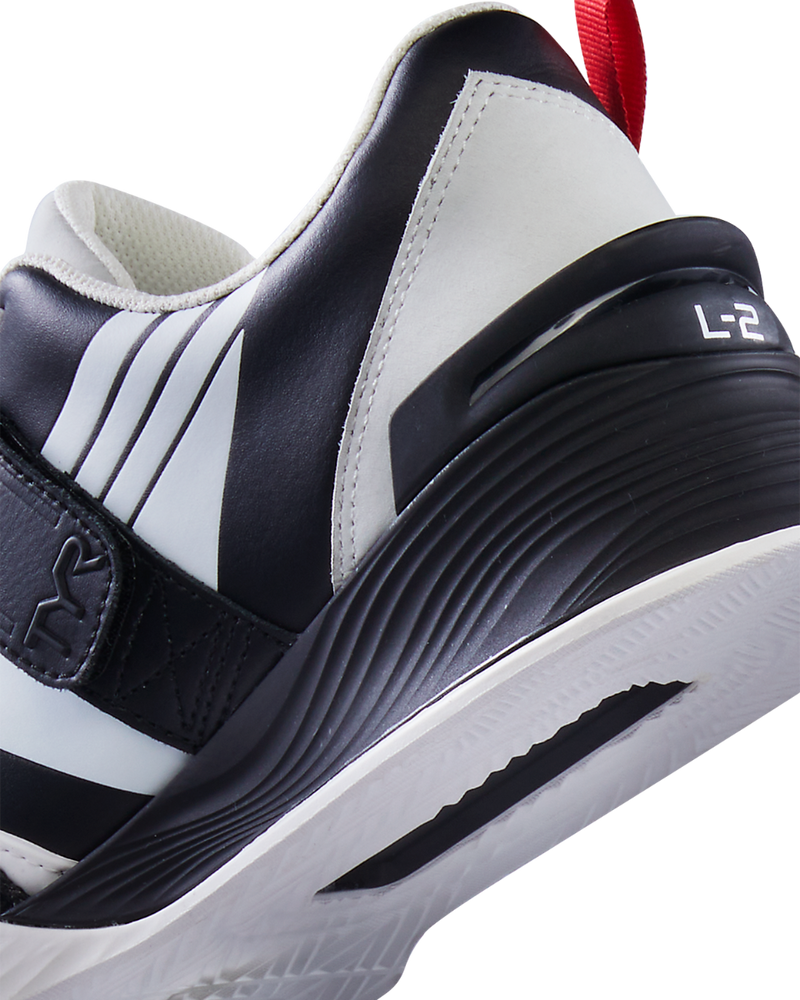 ::221 WHT/BLK/RED